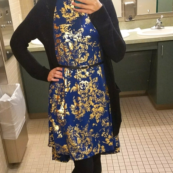 Lularoe Carly T-shirt dress Size 2\4 - Picture 1 of 6